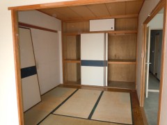 Before：アルファリフォーム　リフォーム事例　押入→クローゼットに変更