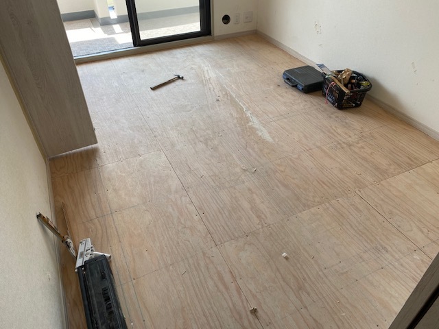 Before：
