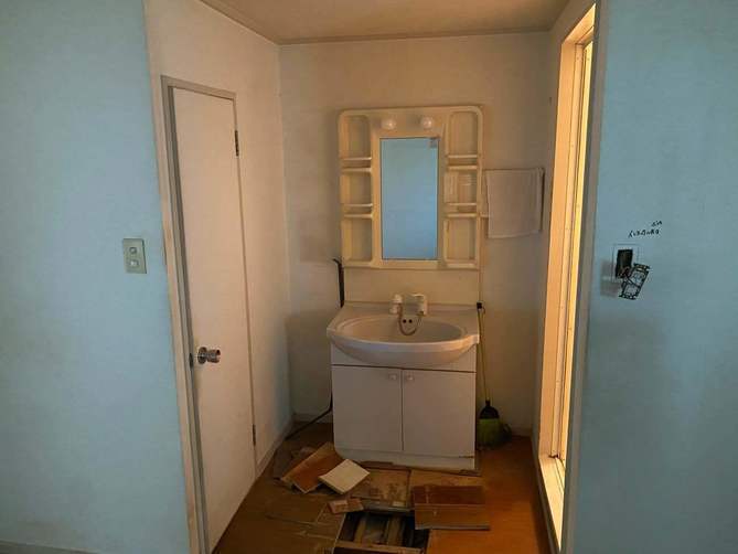 Before：