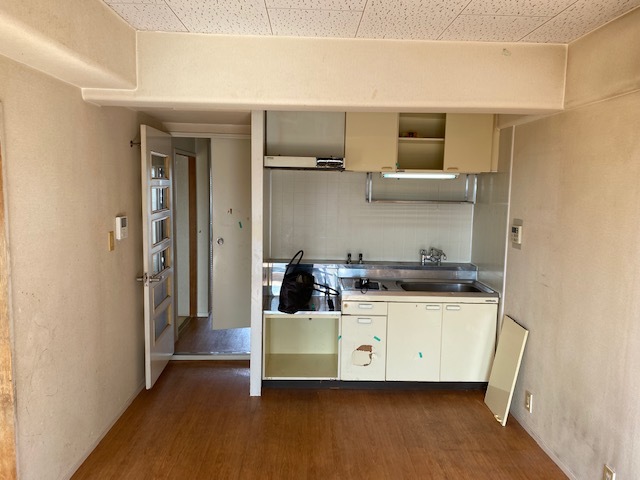 Before：