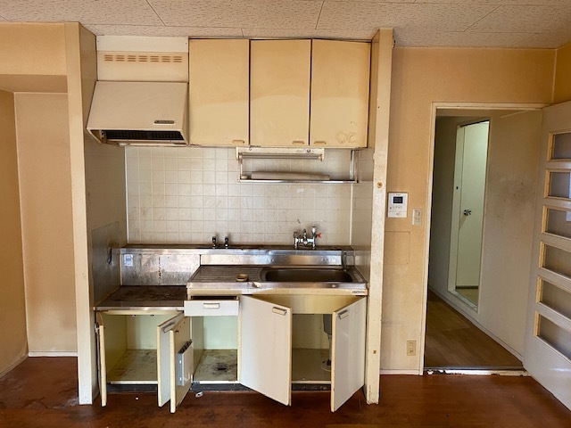 Before：